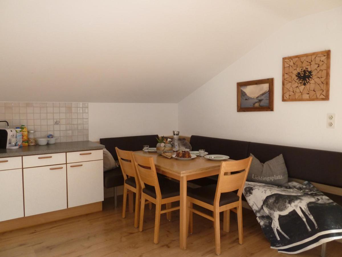 Appartement Hauser Стум Екстериор снимка