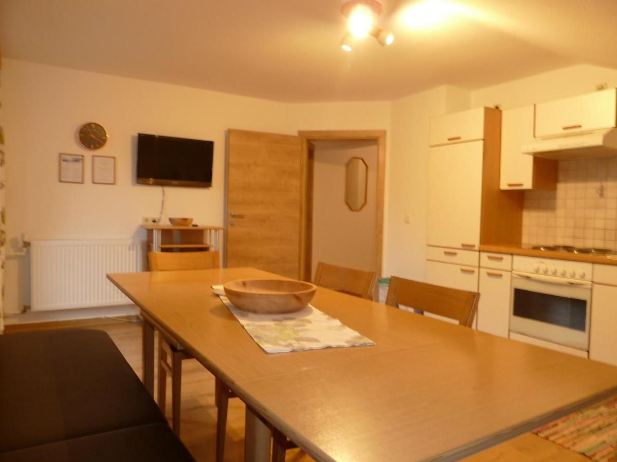 Appartement Hauser Стум Екстериор снимка